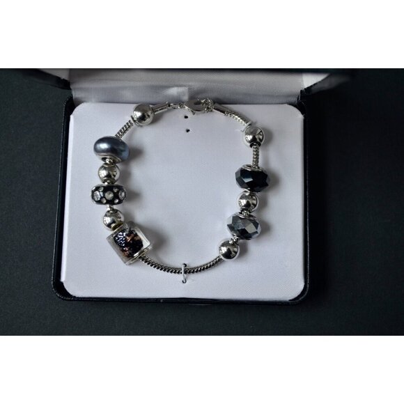 Glitzy Rockz Silver Beaded Bracelet New - Picture 2 of 3